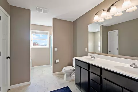 Bath - 1154 139th St E, Rosemount, MN 55068 photo 2 of 6
