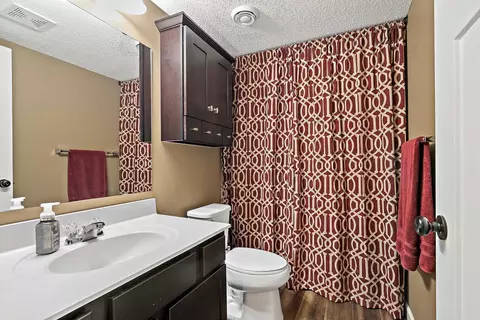 Bath - 1154 139th St E, Rosemount, MN 55068 photo 6 of 6