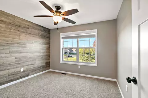 Bedroom - 1154 139th St E, Rosemount, MN 55068 photo 3 of 8