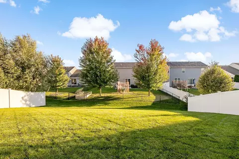 Exterior - 1154 139th St E, Rosemount, MN 55068 photo 5 of 6