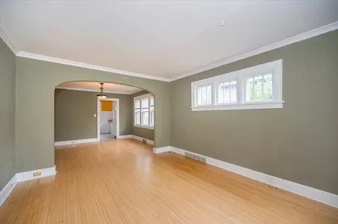 Living - 4911 Jay St, Duluth, MN 55804 photo 1 of 3