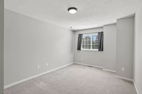1902 Sapphire Pt #110, Eagan, MN 55122 photo 18