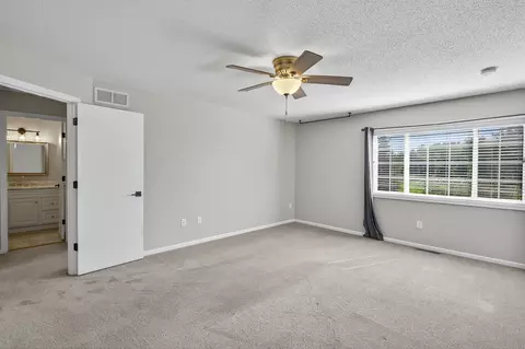 1902 Sapphire Pt #110, Eagan, MN 55122 photo 15