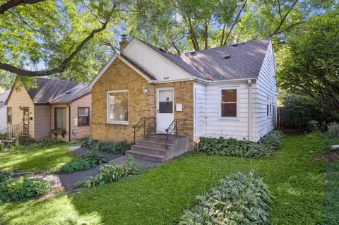 5112 16th Ave S, Minneapolis, MN 55417