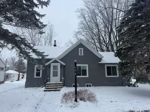 114 2nd St SE, Blooming Prairie, MN 55917