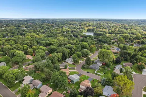 View/Area - 4274 Maclaren Pl, Eagan, MN 55123 photo 4 of 6