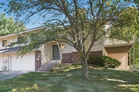 13804 85th Ave N, Maple Grove, MN 55369