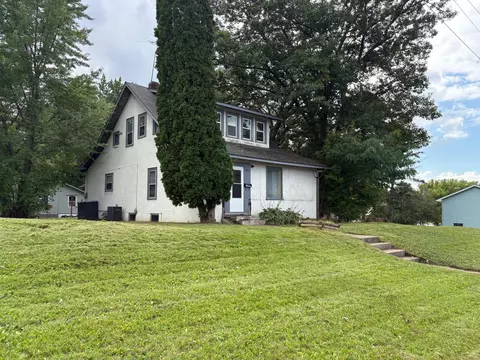 201 Howe Ave, Mora, MN 55051