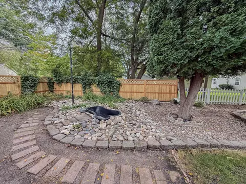 Exterior - 708 Elm Ave, Olivia, MN 56277 photo 10 of 19
