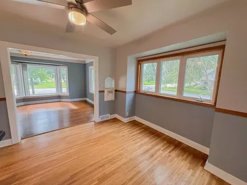 Living - 708 Elm Ave, Olivia, MN 56277 photo 6 of 10