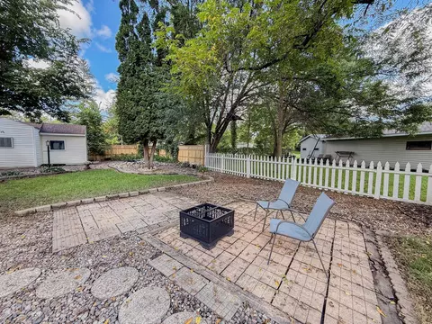 Exterior - 708 Elm Ave, Olivia, MN 56277 photo 14 of 19