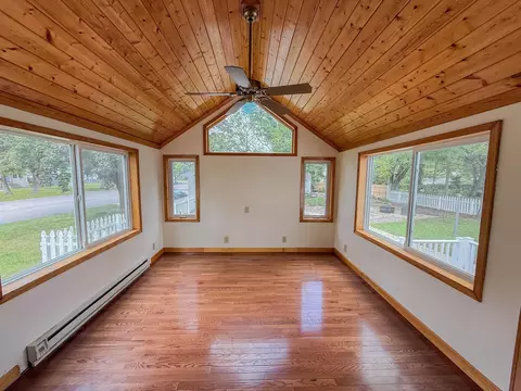 Living - 708 Elm Ave, Olivia, MN 56277 photo 8 of 10