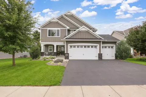 6119 151st St, Savage, MN 55378