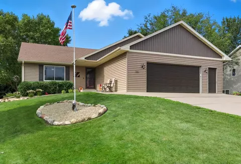 155 Linden Rd, Prescott, WI 54021