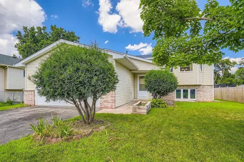 2208 84th Ave N, Brooklyn Park, MN 55444