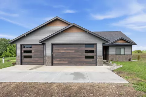 14360 Leisure Ln, Lake Park, MN 56554