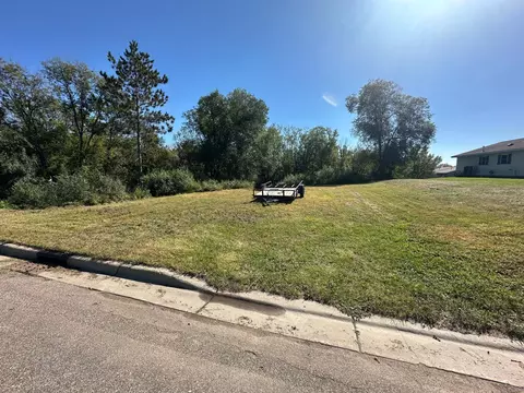 123 4th St N, Sauk Centre, MN 56378