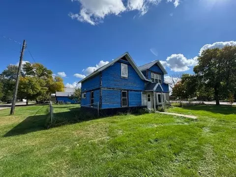 110 NW Brown St, Verndale, MN 56481