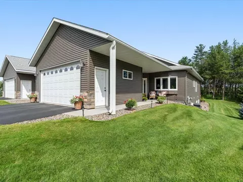 8190 Hinckley Ct, Baxter, MN 56425