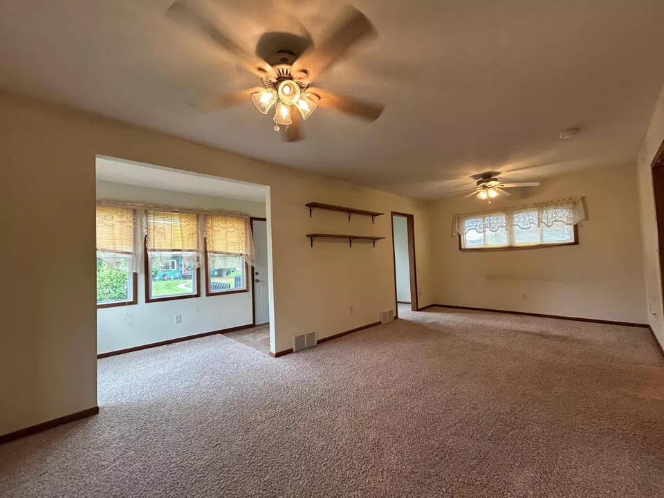 Living - 3912 E 5th St, Superior, WI 54880 photo 2 of 5