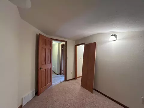 3912 E 5th St, Superior, WI 54880 photo 17
