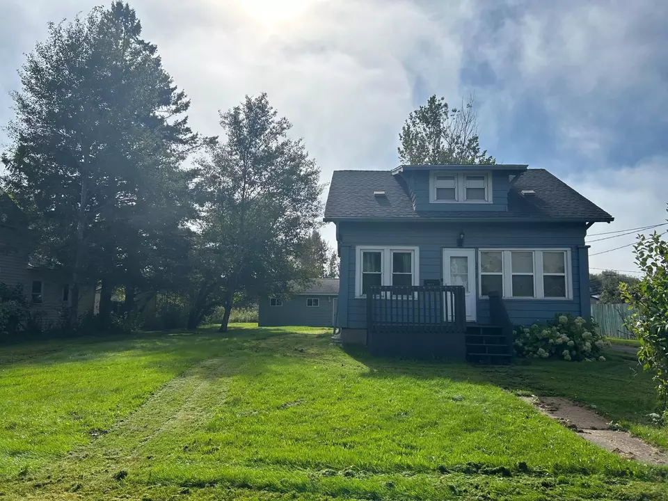Exterior - 3912 E 5th St, Superior, WI 54880 photo 1 of 5