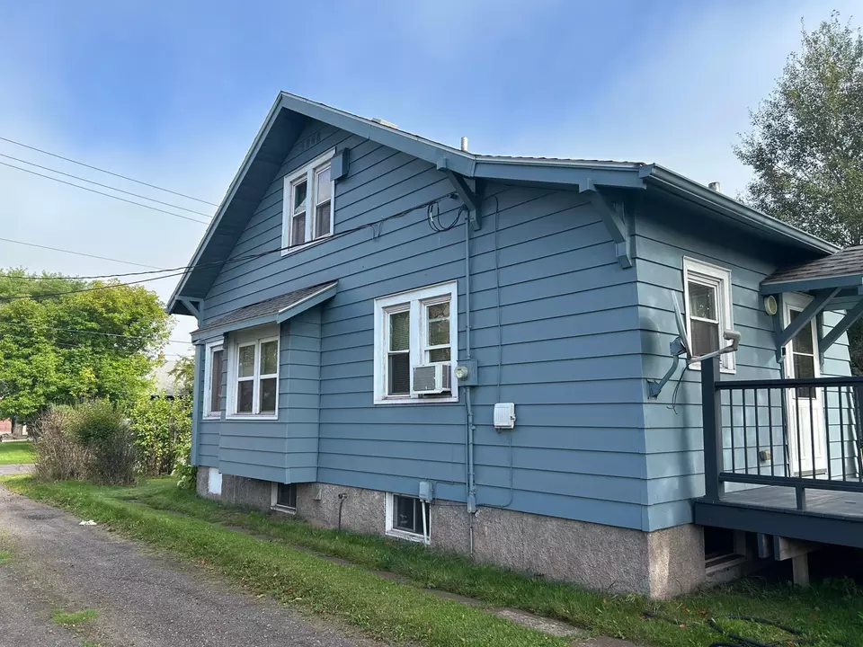Exterior - 3912 E 5th St, Superior, WI 54880 photo 2 of 5