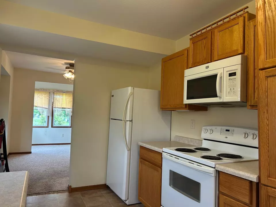 Kitchen - 3912 E 5th St, Superior, WI 54880 photo 3 of 5