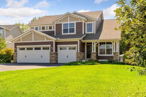 11581 Riverstone Ct, Woodbury, MN 55129