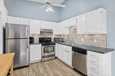 18130 Covington Path, Minnetonka, MN 55345 photo 3
