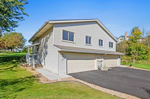 18130 Covington Path, Minnetonka, MN 55345 photo 4