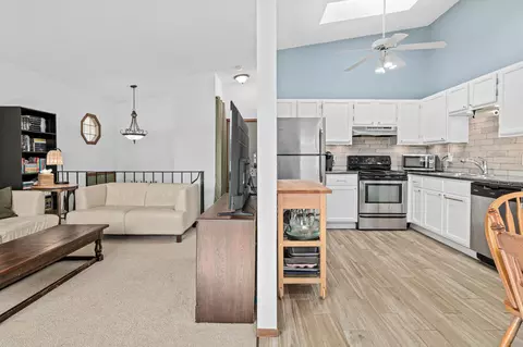 18130 Covington Path, Minnetonka, MN 55345 photo 9