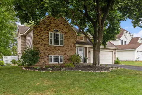 11282 50th Pl N, Plymouth, MN 55442