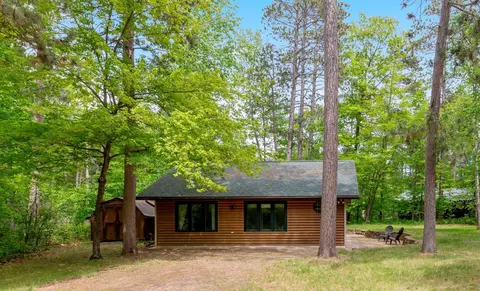 35988 W Shore Dr, Crosslake, MN 56442