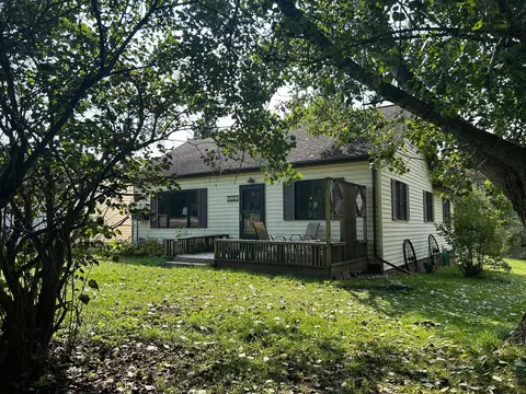 2610 Washington Ave, Scanlon, MN 55720