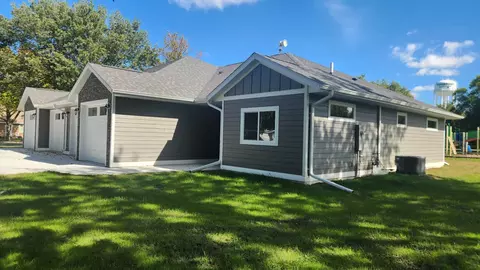 903 7th Ave SW, Pipestone, MN 56164