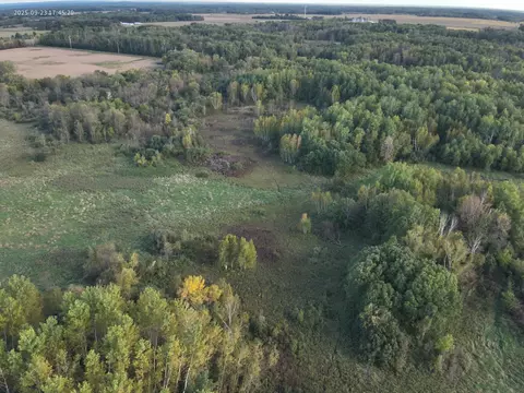 60 Nn Rush Point Dr St, Harris, MN 55032