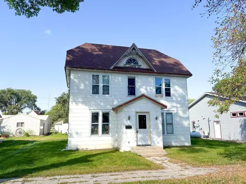808 1st Ave S, Wheaton, MN 56296