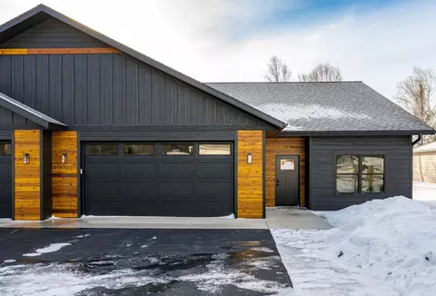 1564 Carlton Ave W, Cloquet, MN 55720