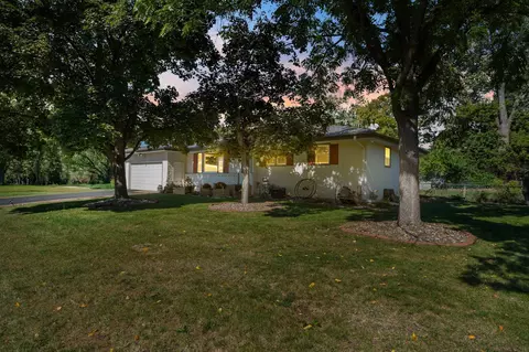 10002 93rd Pl N, Maple Grove, MN 55369