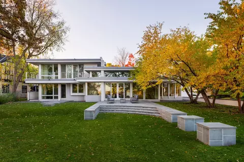 4855 E Lake Harriet Pkwy, Minneapolis, MN 55419