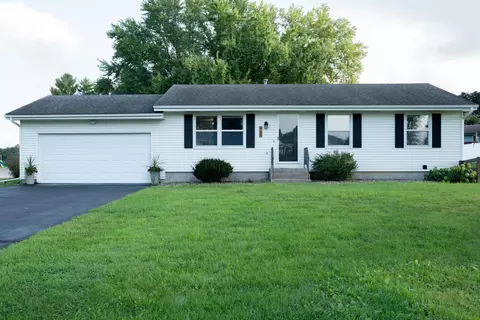 964 Oak St, Mondovi, WI 54755