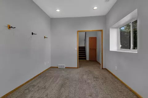 Bedroom - 829 Minnesota Blvd, Saint Cloud, MN 56304 photo 4 of 5