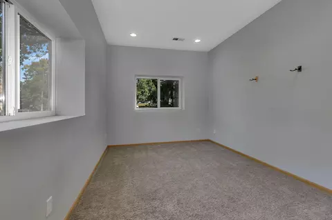 Bedroom - 829 Minnesota Blvd, Saint Cloud, MN 56304 photo 3 of 5