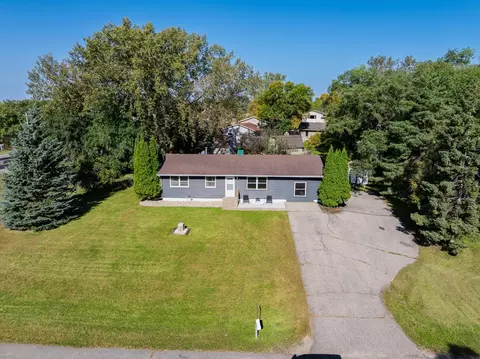 1804 E Golf Course Rd NE, Alexandria, MN 56308