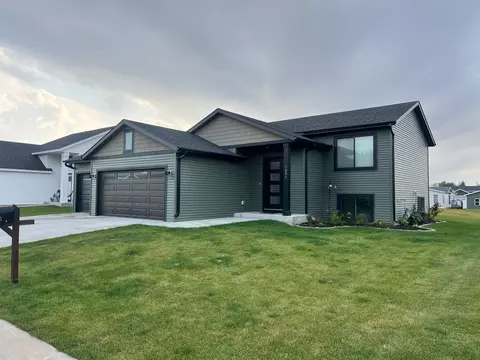 1201 6th Ave SE, Kasson, MN 55944