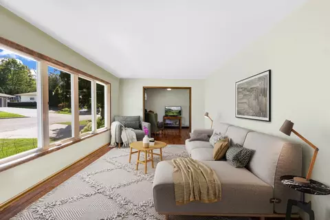 Living - 308 Erblang Ave, Faribault, MN 55021 photo 2 of 5
