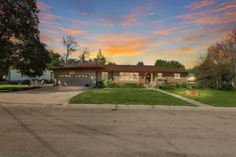 Exterior - 308 Erblang Ave, Faribault, MN 55021 photo 2 of 8