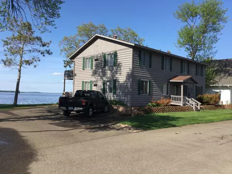 Exterior - 10408 Squaw Point Rd, Brainerd, MN 56401 photo 3 of 6