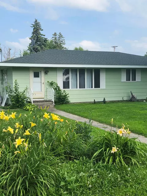 313 Garfield St S, Beardsley, MN 56211